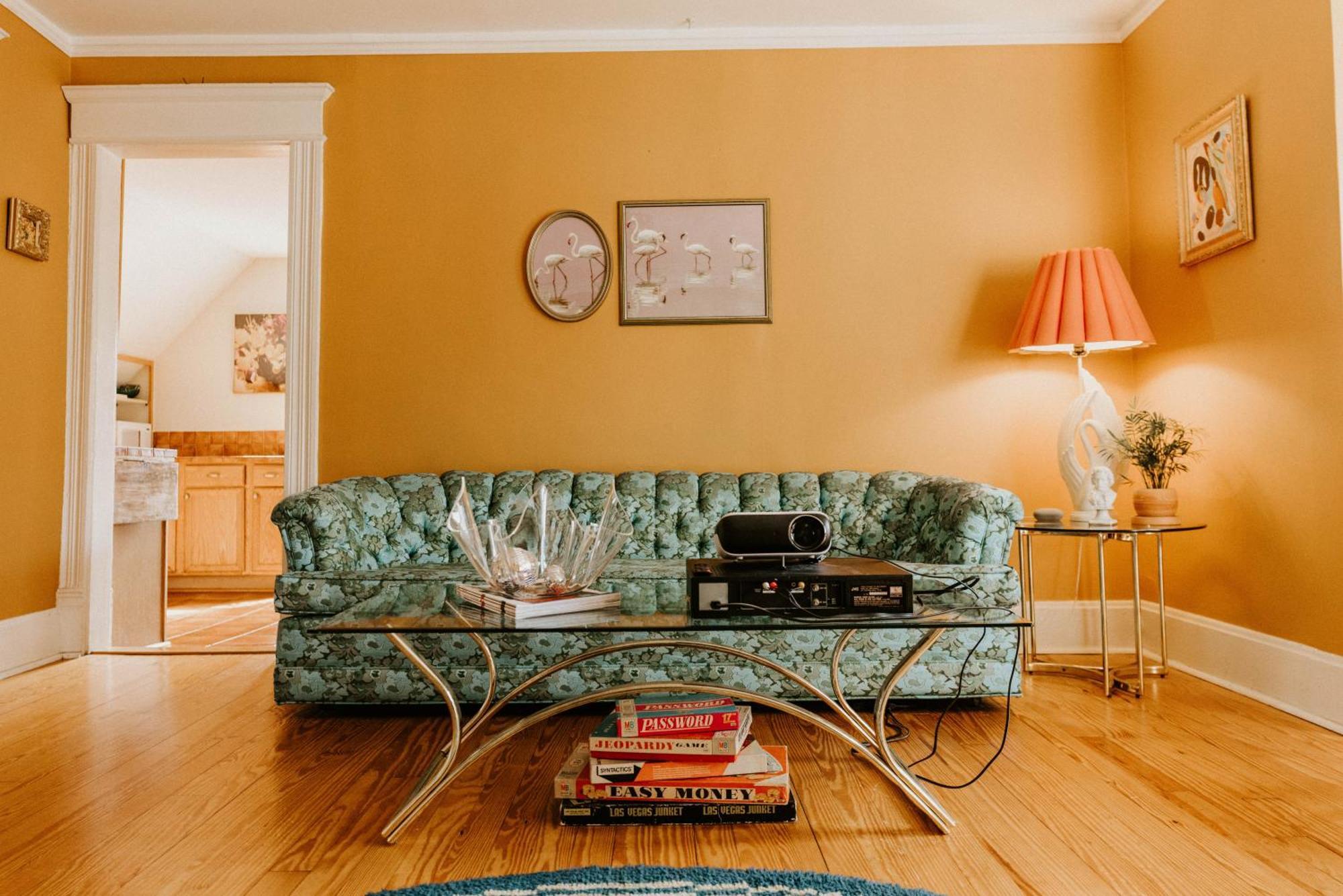 Apartamento Retro Gem Box Victorian Steps From Irvine Park Saint Paul Exterior foto